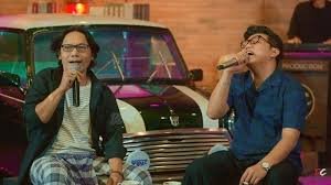 Terjemahan Lirik Lagu GusDur x Denny Caknan & Dhalang Poer: Kenangan Hangat yang Tak Tergapai