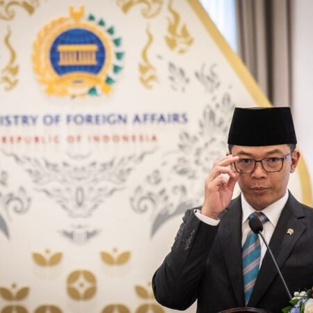 Menlu Sebut Perang India-Pakistan: Penting untuk Temukan Titik Temu